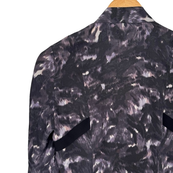 Urban Outfitters 100% Silk Blazer Jacket Medium Gray Whimsigoth Dark Floral Y2K - Picture 10 of 14